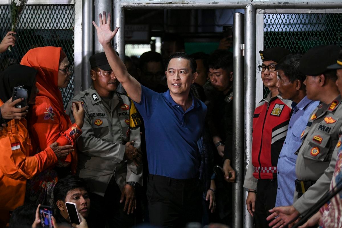 Tom Lembong Lanjutkan Laporan ke Bawas MA dan KY Meski Telah Terima Abolisi