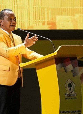 Teduhnya Beringin Simbol Penting yang Masih Dibutuhkan dalam Politik Nasional