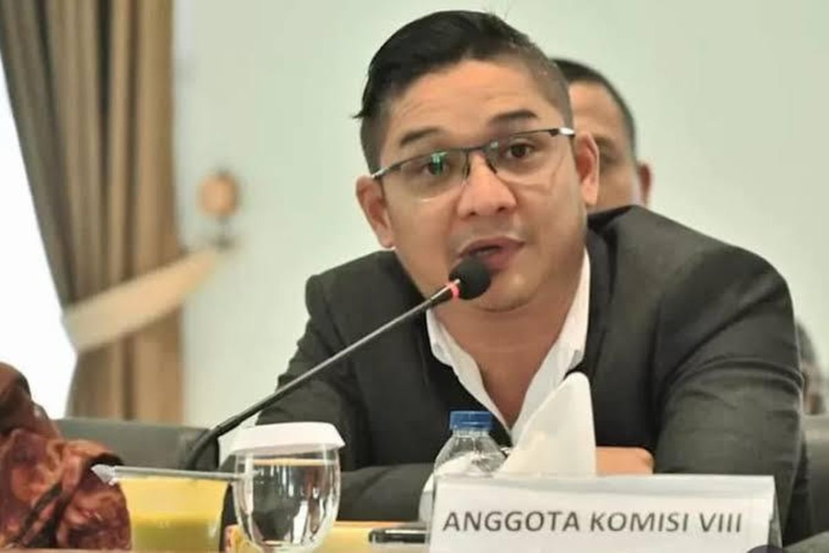 PAN Tegaskan Pasha Ungu Tidak Mundur dari DPR