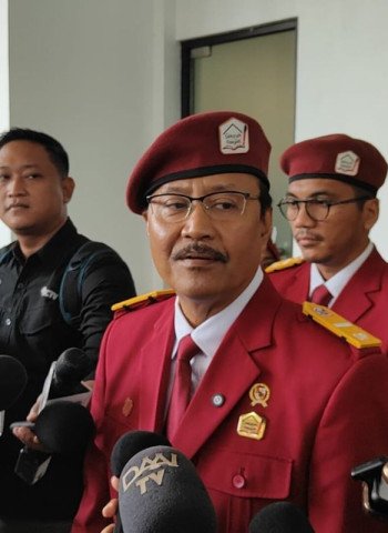 Gus Ipul Laporkan 165 Sekolah Rakyat ke Presiden Prabowo