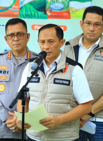 Satgas Pangan Telusuri Peredaran Beras Oplosan Lewat Uji Sampel