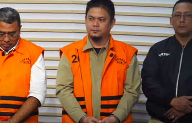 Eks Bupati Kolaka Timur Dipindahkan ke Rutan Kendari: Persiapan Menjadi Saksi