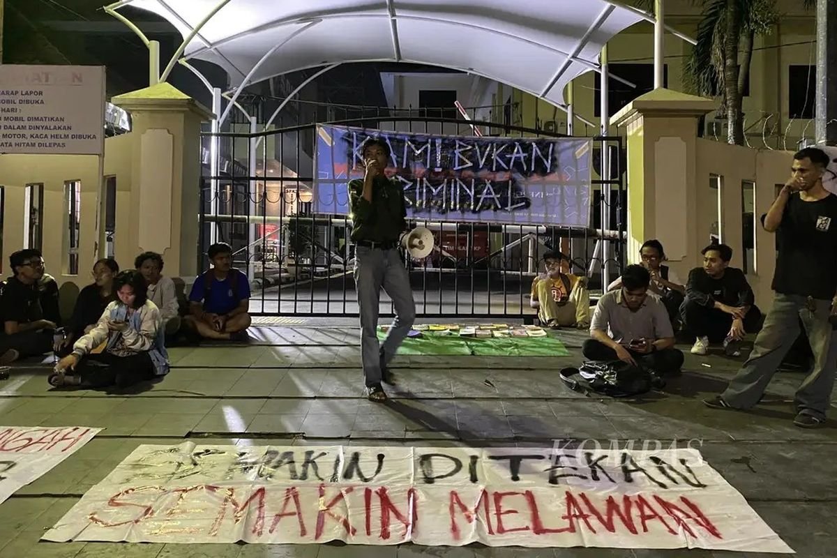 Refleksi Hari HAM 2025: Ruang Sipil Menyempit, Hak Warga Terhimpit