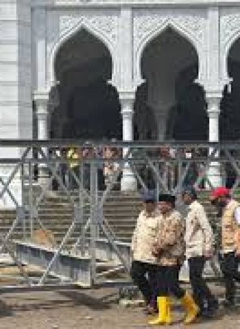 Prabowo Tunjuk KSAD Maruli Pimpin Satgas Perbaikan Jembatan di Aceh