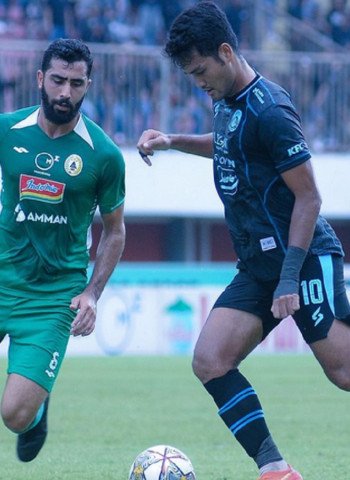 Prediksi Skor Arema FC vs PSS Sleman di BRI Liga 1: Pertarungan Sengit di Kanjuruhan