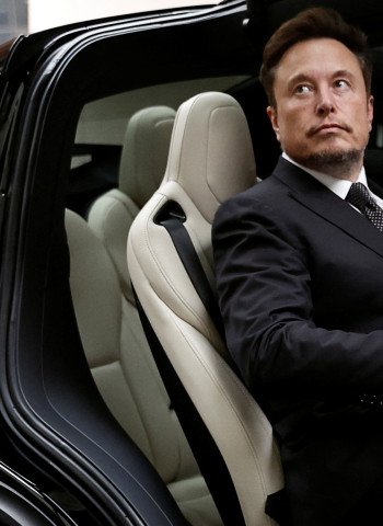 Kritik Elon Musk terhadap Penanganan Pemerintah : "Salah Penilaian dan Kurang Informasi"