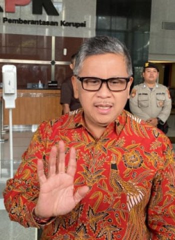 Hasto Kristiyanto Rampung Diperiksa KPK: Kasus Suap dan Dugaan Hambatan Penyidikan