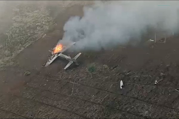 Insiden Tragis di Lanud Ching Chuan Kang: Sersan Hu Meninggal Saat Memeriksa Pesawat Tempur