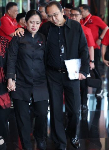 Momen Hangat Puan dan Prananda Saat Sambut Megawati di Bimtek PDI-P