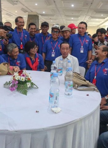 Klarifikasi dan Respons Publik, Dibalik Reuni UGM dan Isu Ijazah Jokowi