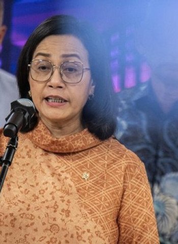 Sri Mulyani Alokasikan Rp240 Triliun untuk Program MBG