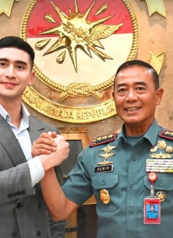 TNI Angkatan Laut Angkat Verrell Bramasta sebagai Duta Maritim