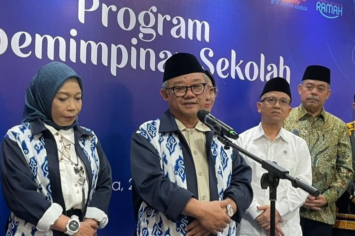 Mendikdasmen Menegaskan MPLS Bukan Ajang Perpeloncoan