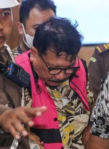 Eks Pejabat MA Zarof Ricar Minta Maaf Timbun Uang Hampir Rp 1 T