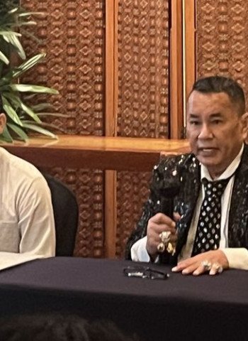 Tegas Hotman Paris Nadiem Sehat Wal Afiat Bantah Jadi DPO Kejagung