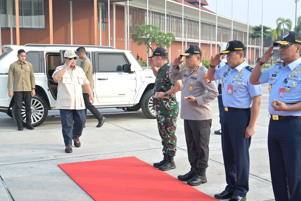 Prabowo Subianto Menyambangi Kalimantan Barat: Panen Jagung dan Peluncuran Ekspor