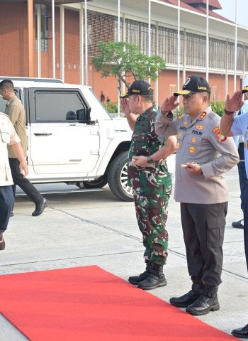 Prabowo Subianto Menyambangi Kalimantan Barat: Panen Jagung dan Peluncuran Ekspor