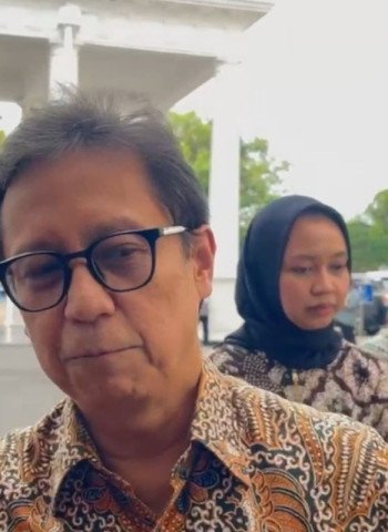 Menkes Bertemu Prabowo di Istana: Diskusi Peningkatan Kasus COVID-19 di Indonesia