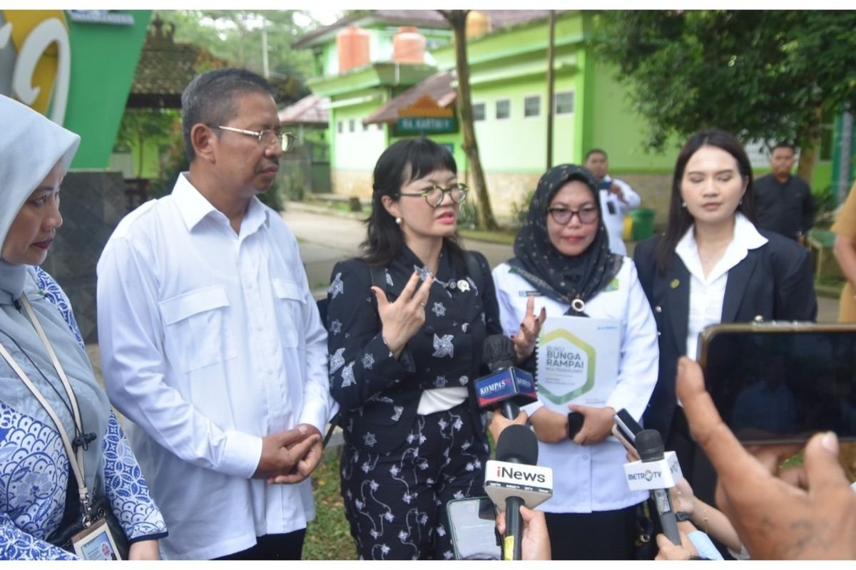 Wamen Stella Dorong Sinergi Industri dan Pendidikan dalam Desain Kurikulum Perguruan Tinggi