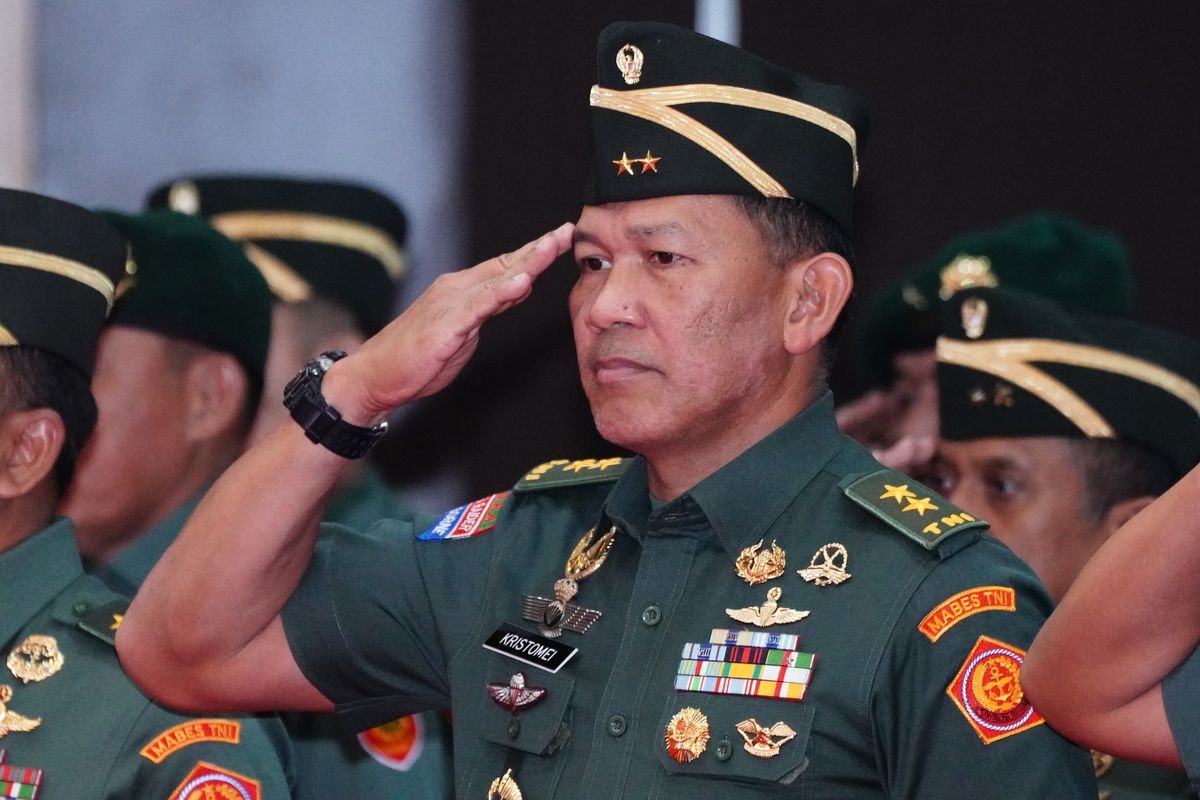Narasi Berlapis Kematian Abral Wandikbo TNI Bantah Mutilasi, Sebut Anggota OPM Jatuh ke Jurang