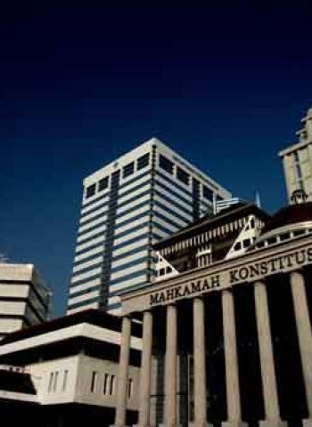 MK Menolak Gugatan: ASN Tetap Kehilangan Jabatan Usai Dipenjara
