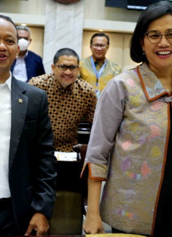 Pertemuan Krusial: Sri Mulyani dan Bahlil Bahas Isu Energi