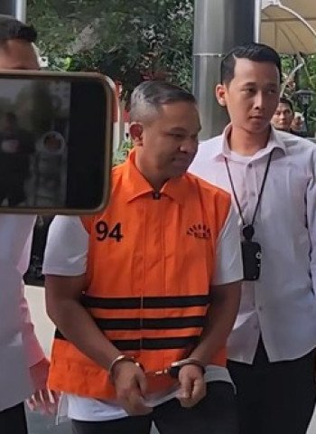 KPK OTT Gubernur Riau Abdul Wahid: Dugaan Pemerasan dan Implikasinya