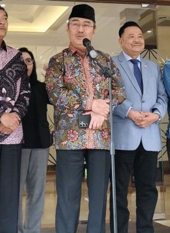 Refly Harun dan Tiga Tokoh Lainnya Walk Out dari Audiensi Komisi Reformasi Polri