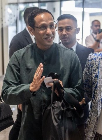 Hotman Paris Tidak Terlibat dalam Tim Pembela Nadiem Makarim dalam Kasus Korupsi Chromebook