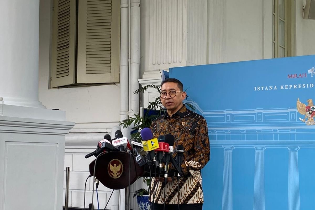 Kontroversi Pemberian Gelar Pahlawan untuk Soeharto: Dukungan dan Penolakan