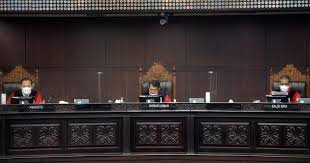 Erga Omnes: Putusan Mahkamah Konstitusi yang Mengikat Semua Pihak