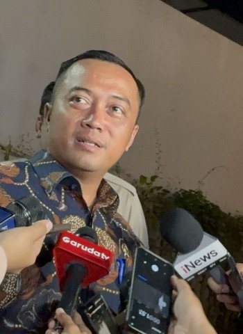 Istana Minta Kementan dan Bulog Perbaiki Manajemen Gudang Usai 29.990 Ton Beras Rusak