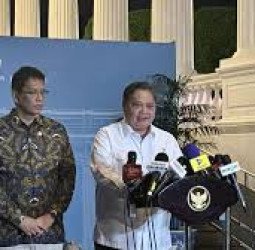 Prabowo, Airlangga, dan Purbaya Gelar Rapat: Apa yang Dibahas?