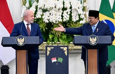 Kekhawatiran DPR: Bahasa Portugis Jadi Pelajaran Wajib di Sekolah