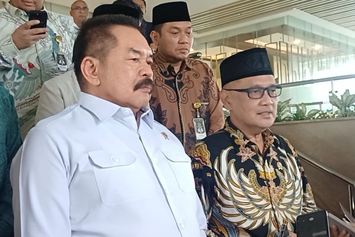Menteri Haji Minta Kejagung Dampingi Proses Peralihan Aset dari Kemenag
