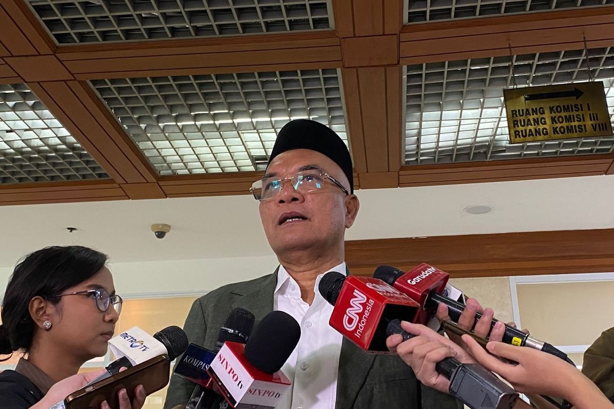 Kritik AMPHURI terhadap Umrah Mandiri: Komisi VIII Anggap Tidak Perlu Diributkan