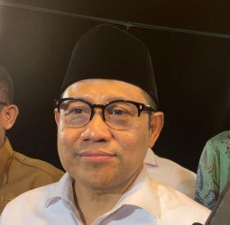 Cak Imin Imbau Warga Tidak Sembarangan Berangkat Kerja ke Luar Negeri