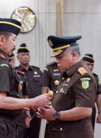 Jaksa Agung Lantik 17 Kepala Kejaksaan Tinggi: Perubahan di Jabar, Bali, Sumbar, hingga Kalsel