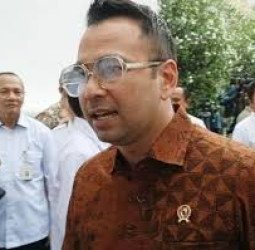 Raffi Ahmad Minta Maaf atas Kekurangan di Tahun Pertama Kepemimpinan Prabowo-Gibran