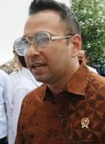 Raffi Ahmad Minta Maaf atas Kekurangan di Tahun Pertama Kepemimpinan Prabowo-Gibran