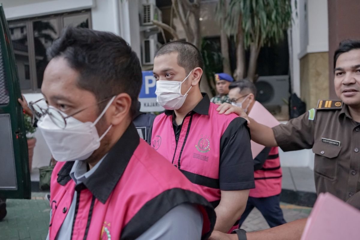 Sidang Dakwaan Anak Riza Chalid dalam Kasus Pertamina Dimulai Hari Ini