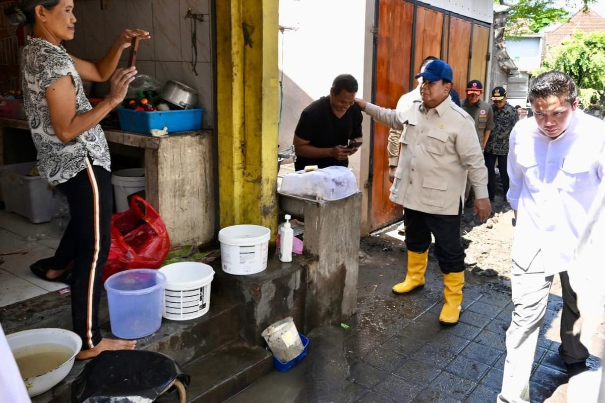 Prabowo Tinjau Banjir di Bali, Pastikan Instruksi Penanganan Bencana Terlaksana