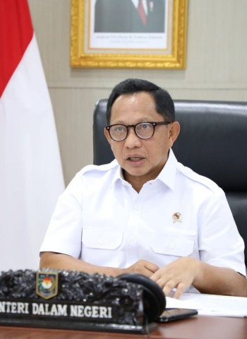 Mendagri Dorong Pemda Aktif Salurkan Beras SPHP untuk Kendalikan Harga