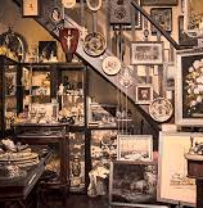 Sayang Dibuang, Mahal Diperbaiki: Alasan Masyarakat Menimbun Barang