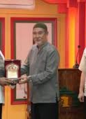 Rano Karno Awali Safari Ramadhan dengan Mengunjungi Masjid Lautze Jakarta