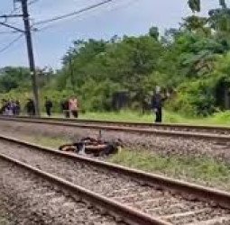 Kecelakaan Maut di Kalideres, Pengendara Motor Meninggal Dunia Tertabrak Kereta Bandara