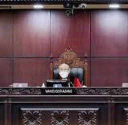 MK Hapus Frasa Bermakna Ganda dalam Pasal Perintangan Penyidikan demi Kepastian Hukum