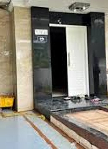 Tragedi Berdarah di Perumahan Elit Bekasi: Suami Tewas dan Istri dalam Kondisi Kritis