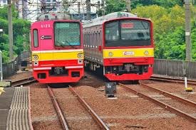 Uji Coba KRL Formasi 12 Gerbong di Lintas Green Line: Upaya Atasi Kepadatan Penumpang