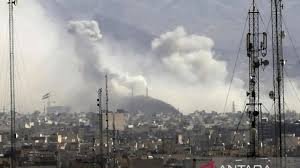 Pemerintah Rilis Kontak Darurat Bagi WNI di Timur Tengah Pascaserangan Israel